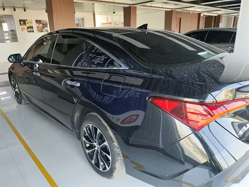 Toyota Avalon 2022 из CN, фото 8