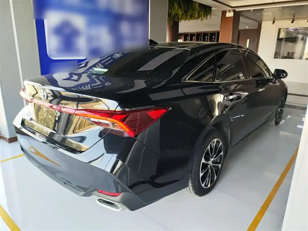 Toyota Avalon 2022 из CN, фото 6