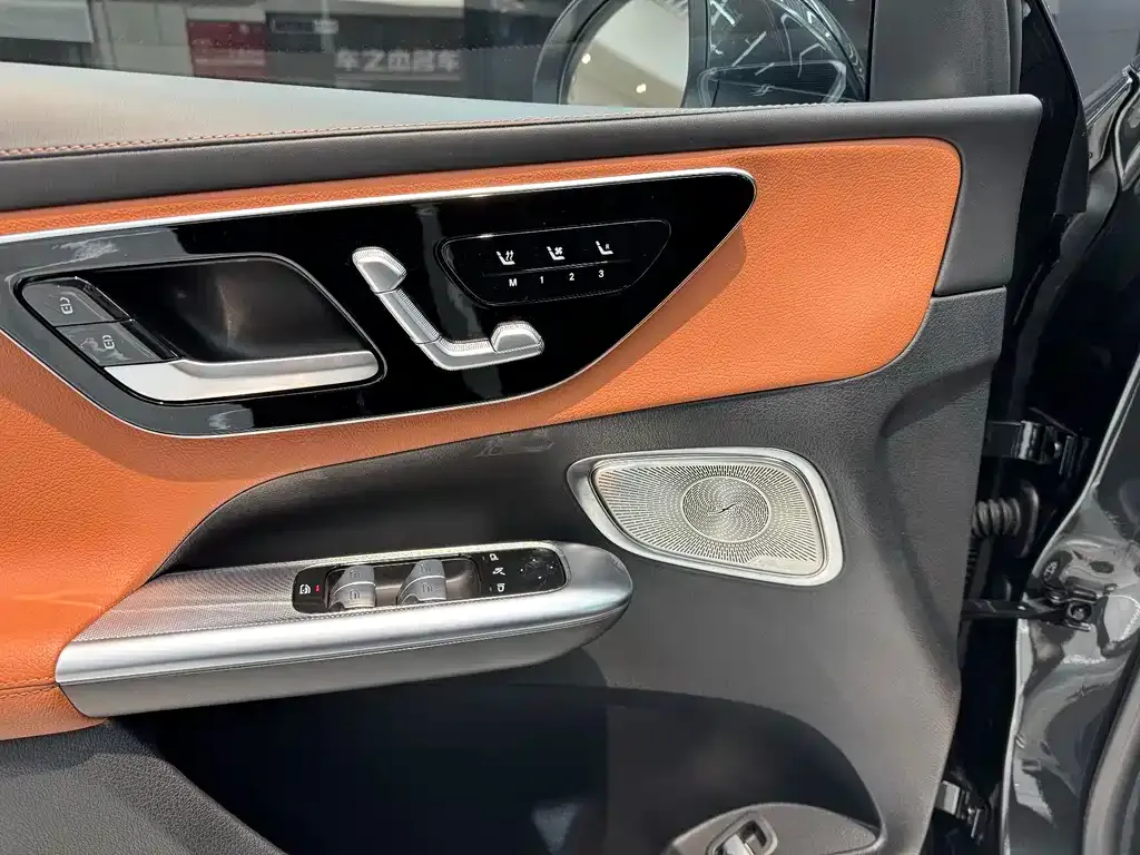 Mercedes-Benz GLC 2023 из CN, фото 9
