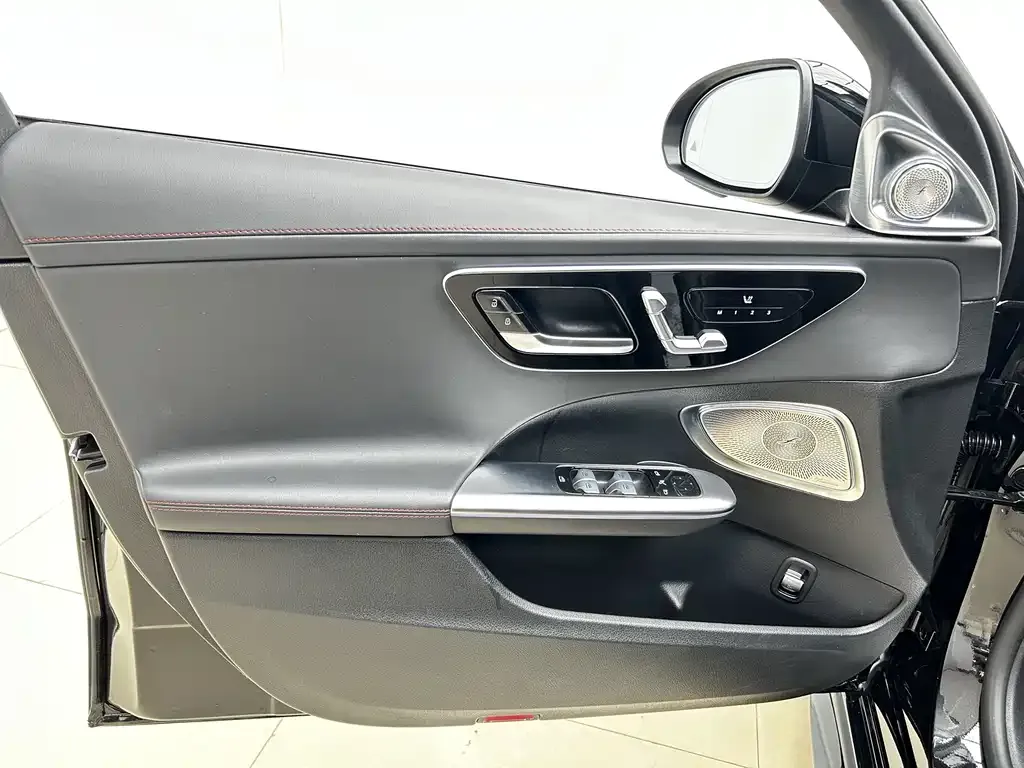 Mercedes-Benz C-Class AMG 2024 из CN, фото 4