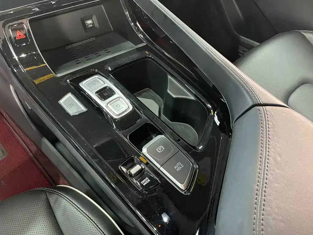 Hyundai Custo 2023 из CN, фото 8