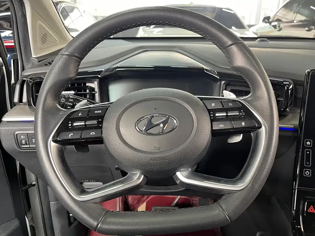 Hyundai Custo 2023 из CN, фото 10