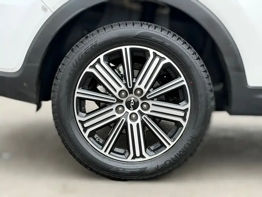 Kia Sportage 2023 из CN, фото 9