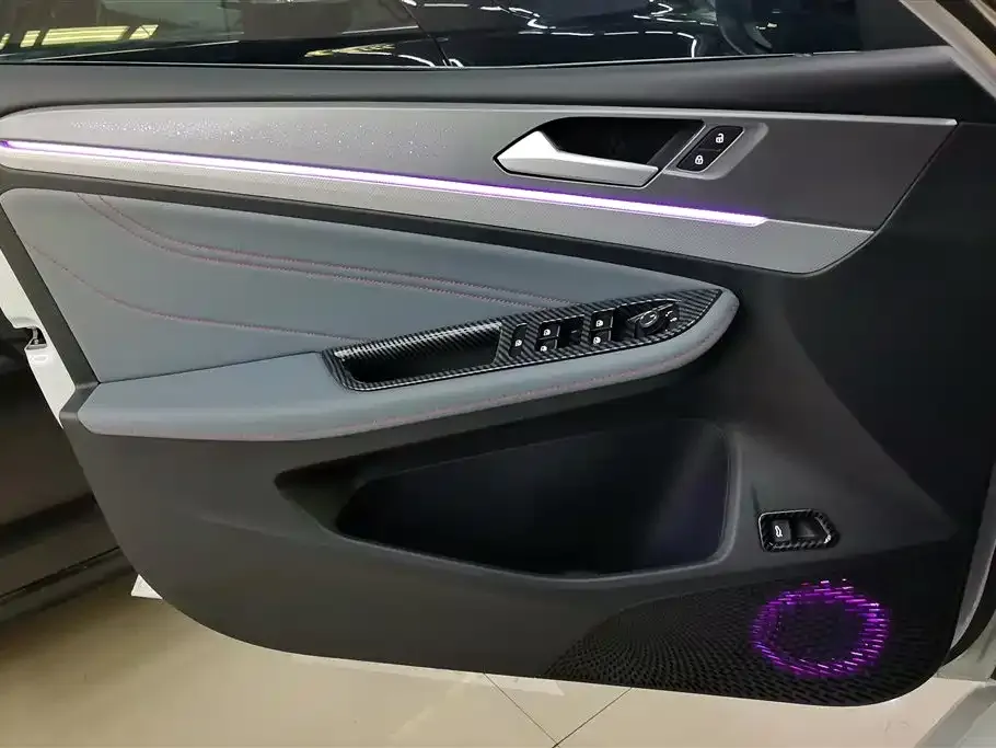 Volkswagen Lamando 2024 из CN, фото 6