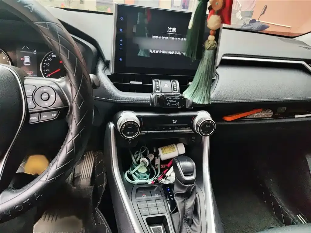 Toyota Wildlander 2022 из CN, фото 6