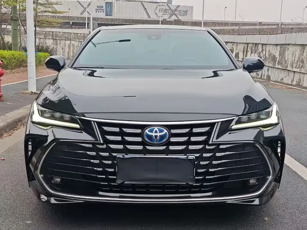 Toyota Avalon 2023 из CN, фото 4