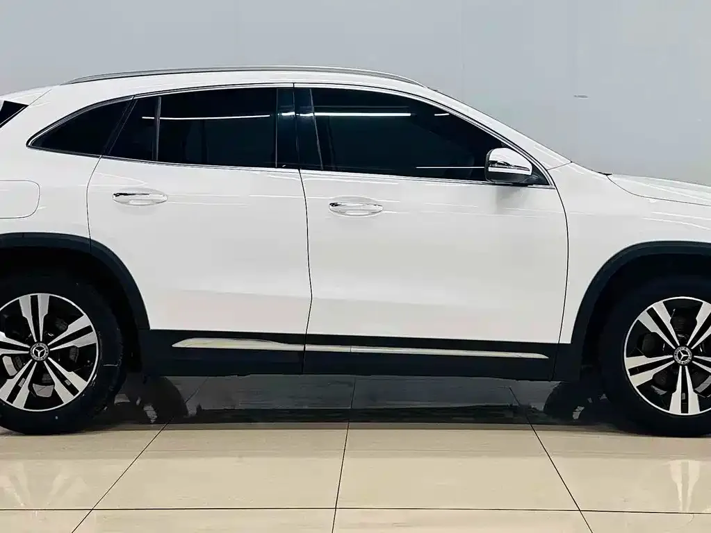Mercedes-Benz GLA 2021 из CN, фото 4