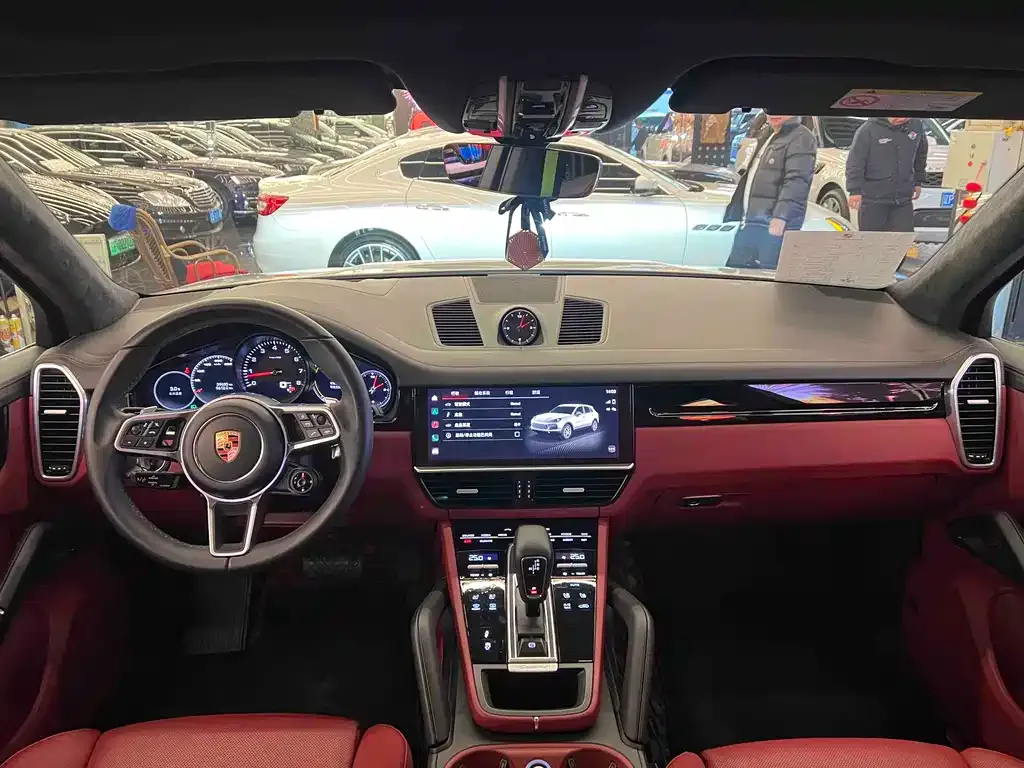 Porsche Cayenne 2023 из CN, фото 4