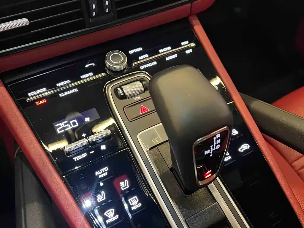 Porsche Cayenne 2023 из CN, фото 10