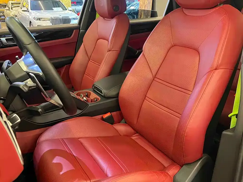 Porsche Cayenne 2023 из CN, фото 7