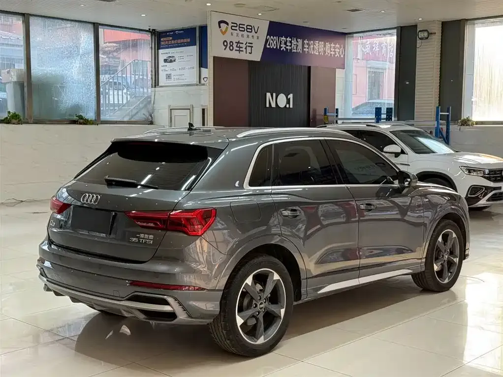 Audi Q3 2022 из CN, фото 3