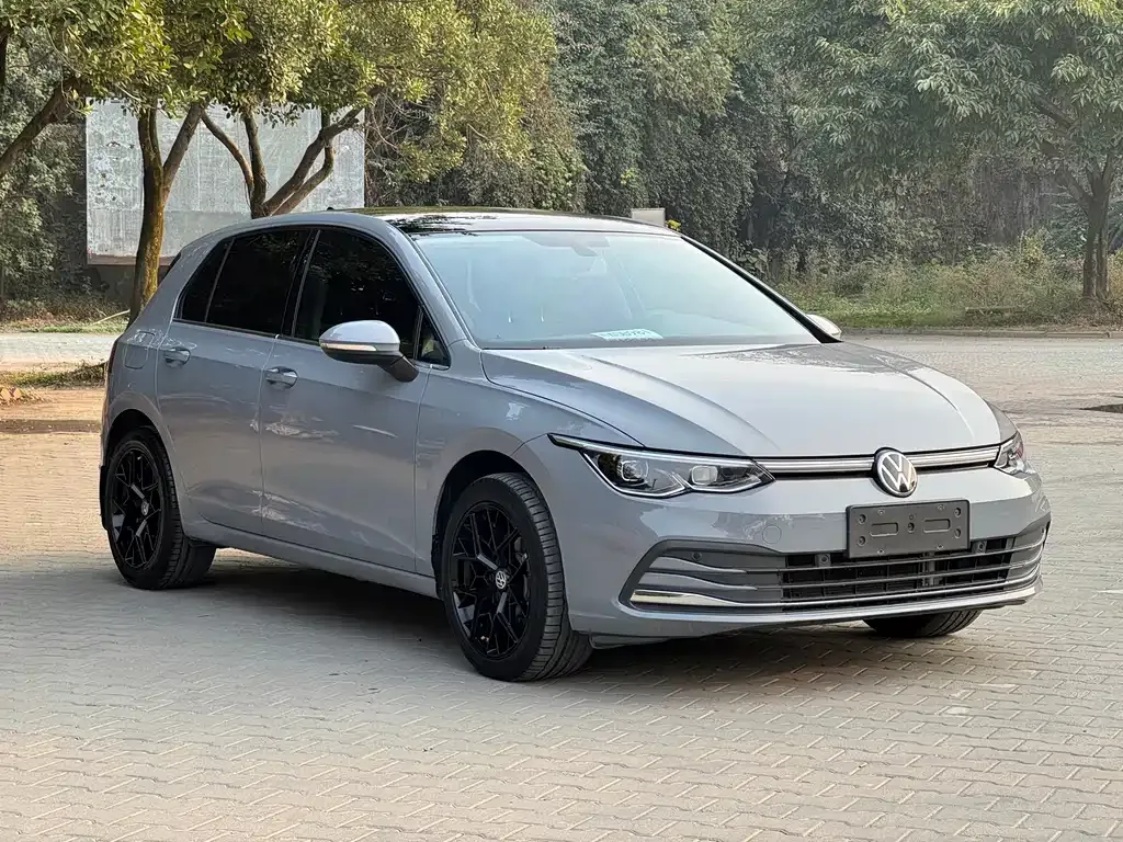 Volkswagen Golf 2022 из CN, фото 8
