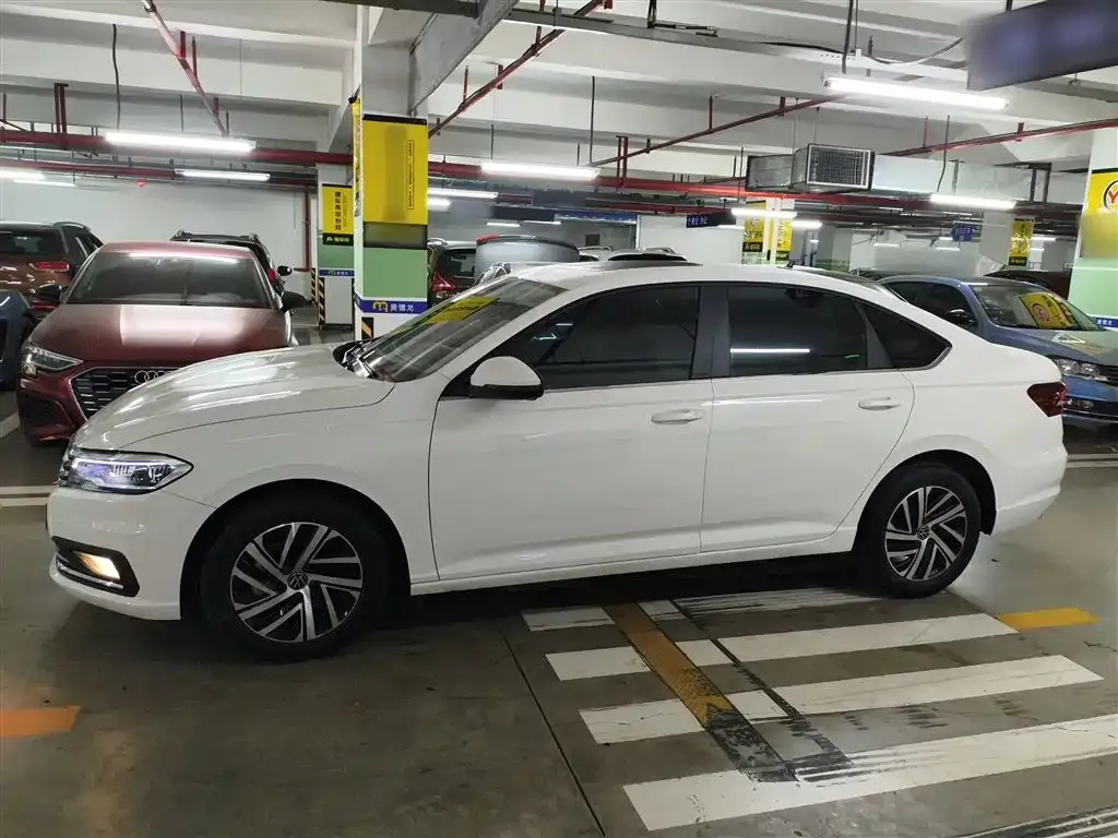 Volkswagen Lavida 2022 из CN, фото 5