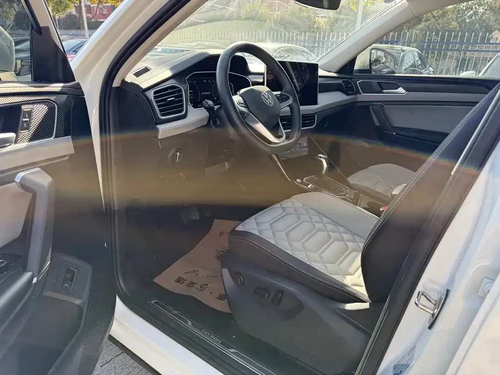Volkswagen Tayron 2023 из CN, фото 4