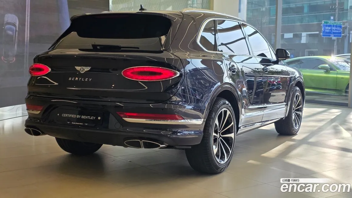 Bentley Bentayga 2025 из KR, фото 9