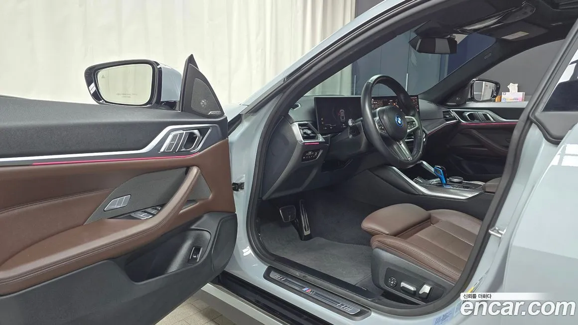 BMW i4 2023 из KR, фото 10