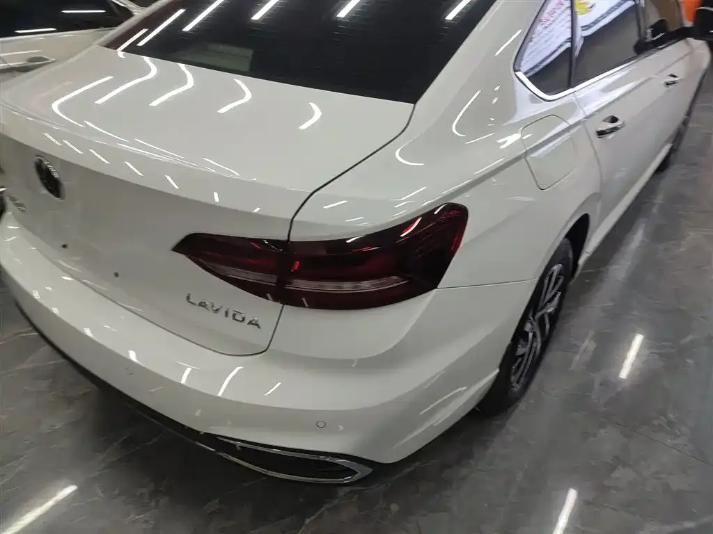 Volkswagen Lavida 2023 из CN, фото 6