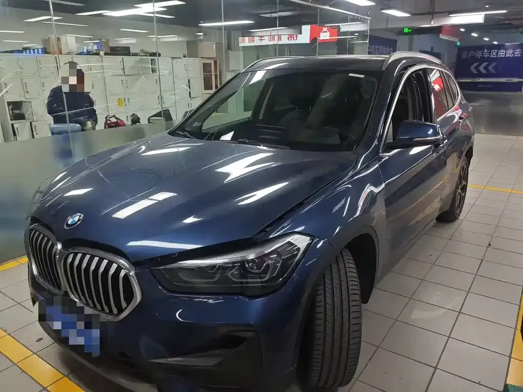 BMW X1 2022 из CN, фото 1