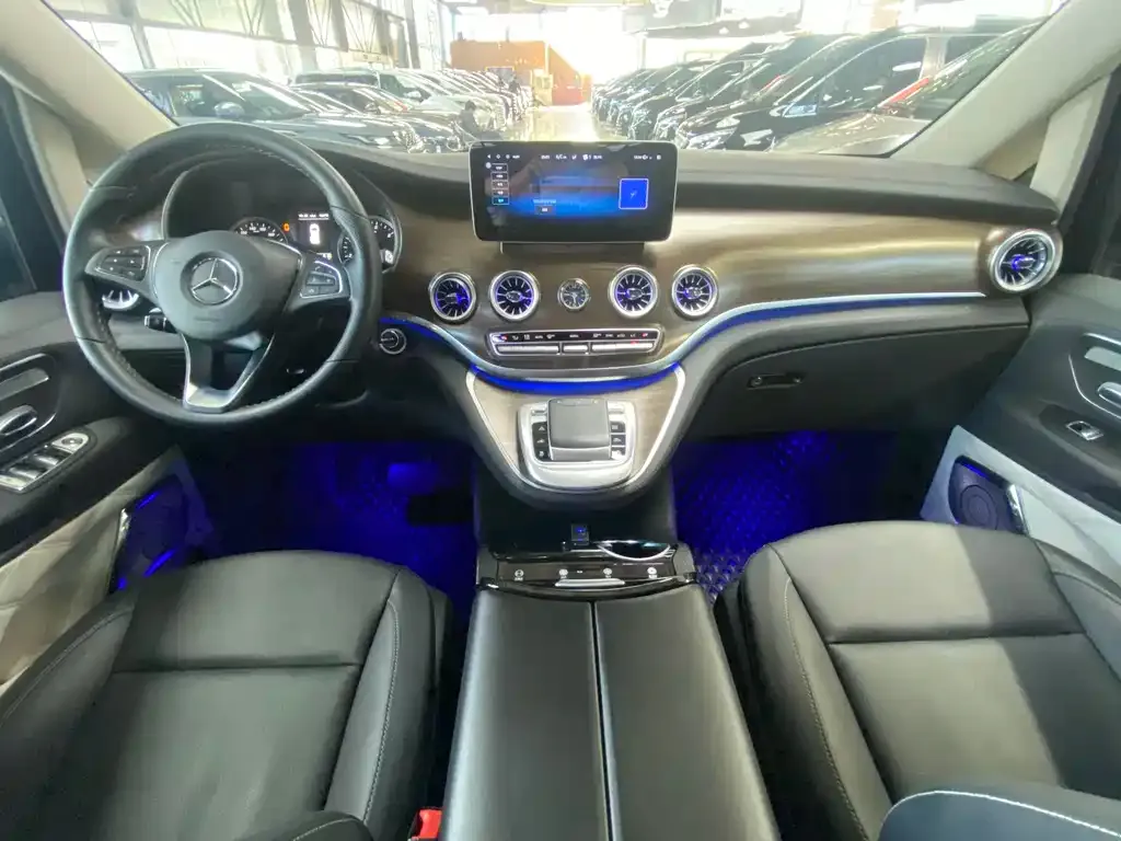 Mercedes-Benz Vito 2023 из CN, фото 9
