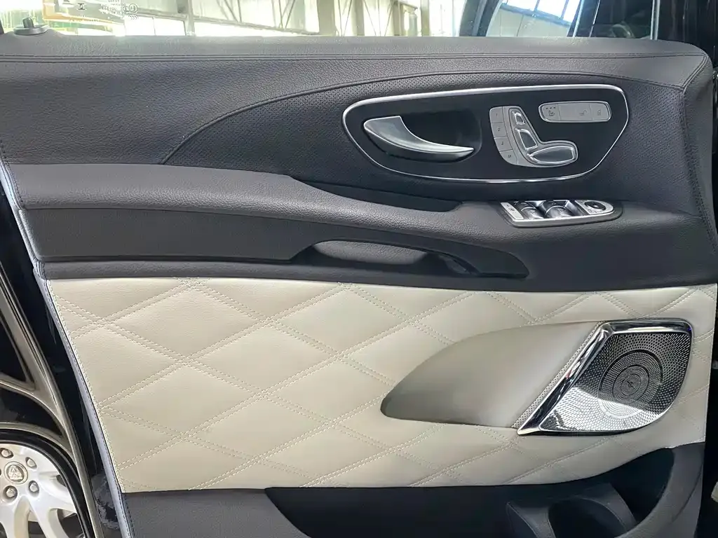 Mercedes-Benz Vito 2023 из CN, фото 8