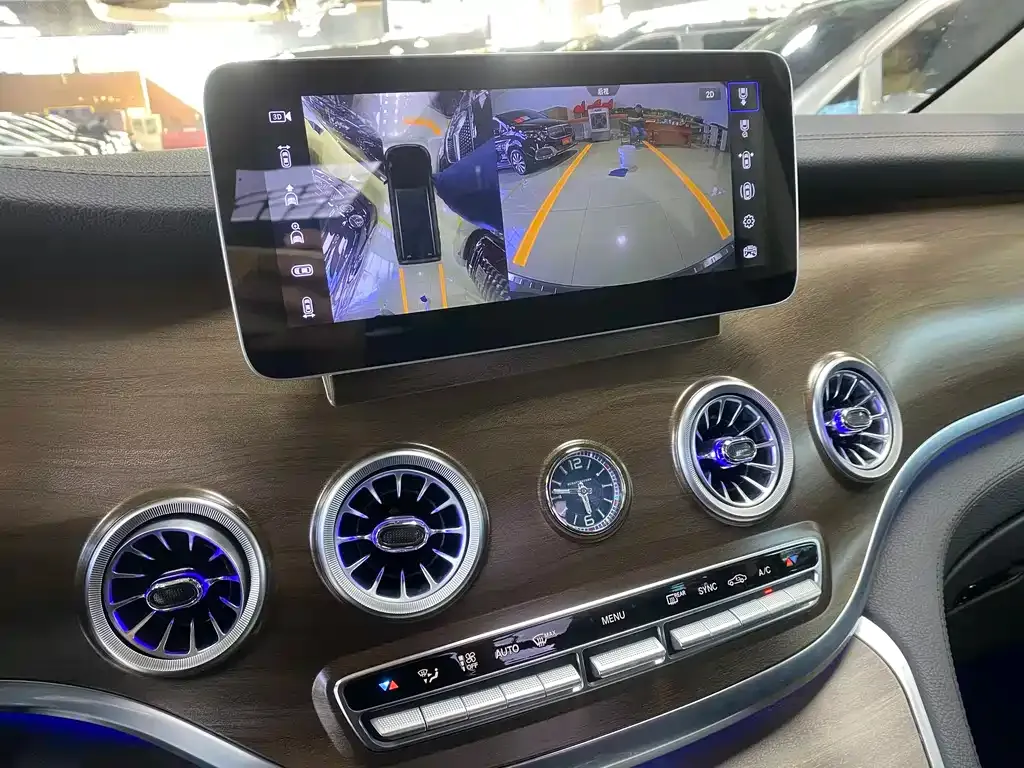 Mercedes-Benz Vito 2023 из CN, фото 3
