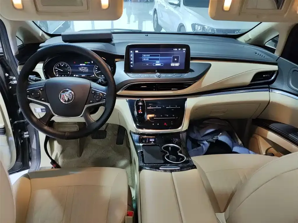 Buick GL8 2024 из CN, фото 5