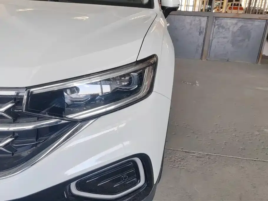 Volkswagen Tayron 2023 из CN, фото 2