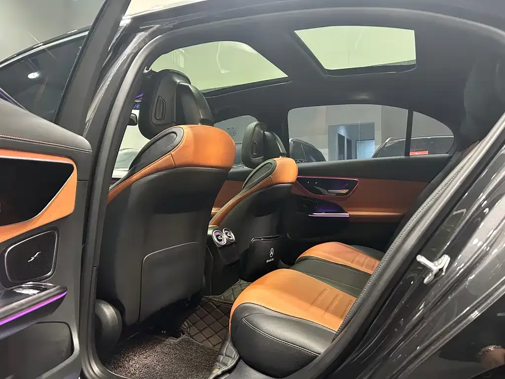 Mercedes-Benz C-Class 2023 из CN, фото 8