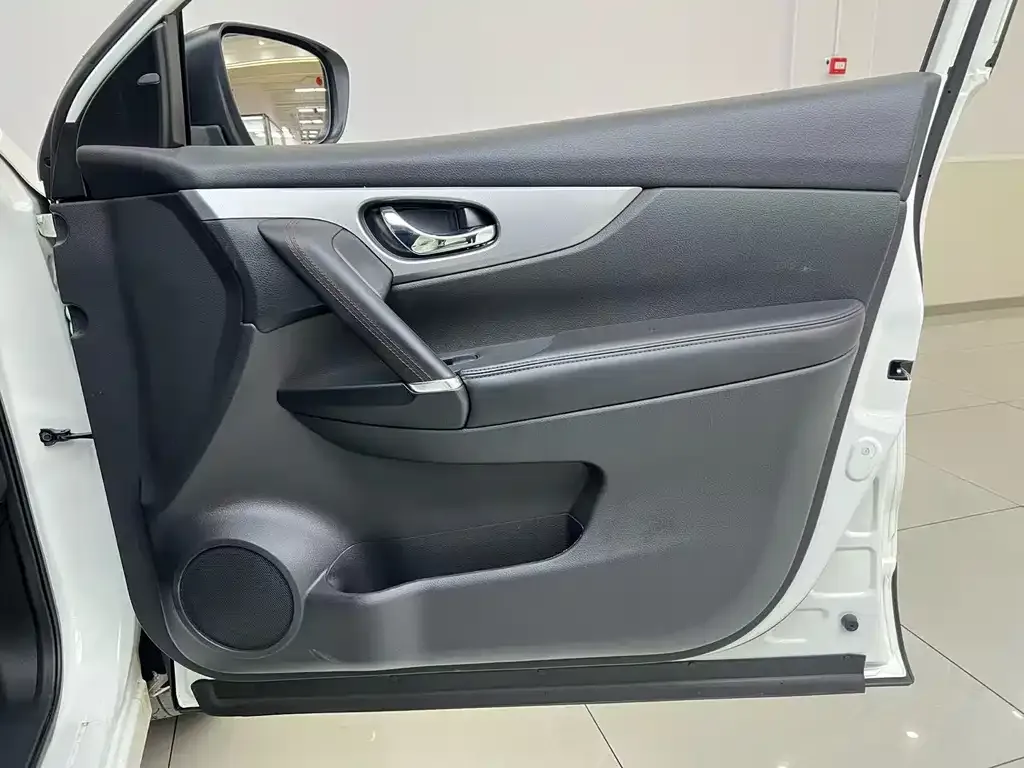 Nissan Qashqai 2021 из CN, фото 6