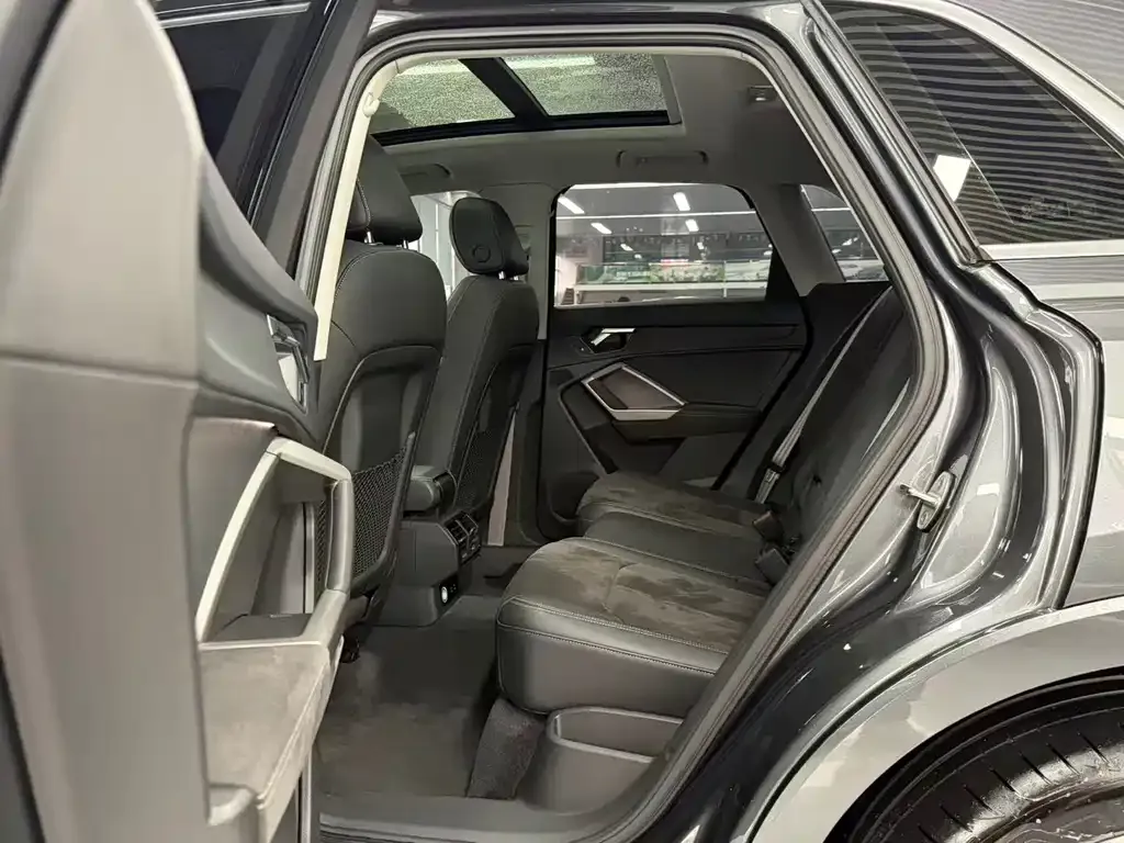 Audi Q3 2022 из CN, фото 5