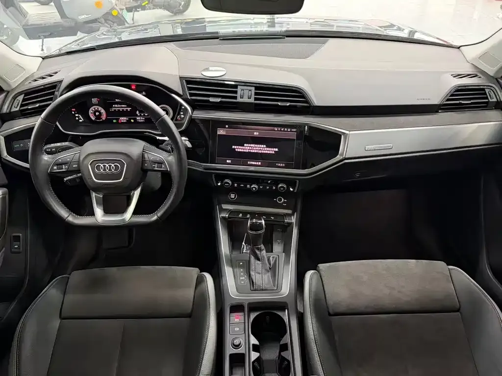 Audi Q3 2022 из CN, фото 4