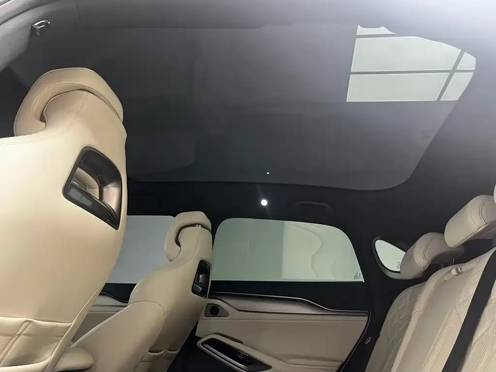 BYD L EV 2024 из CN, фото 9