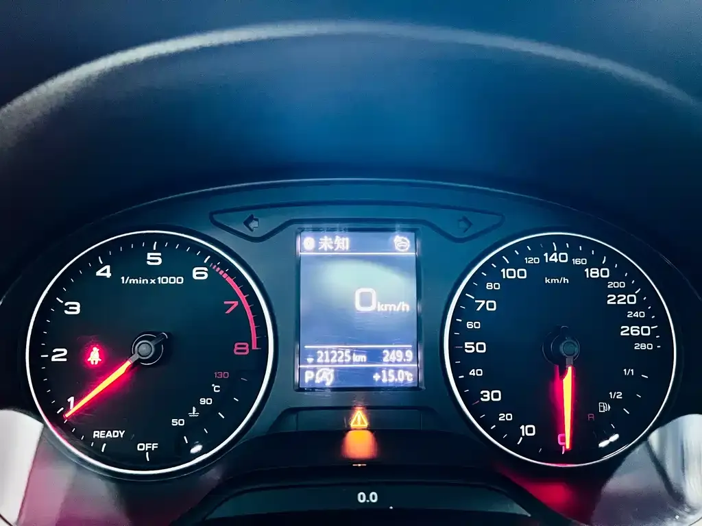 Audi Q2L 2022 из CN, фото 4