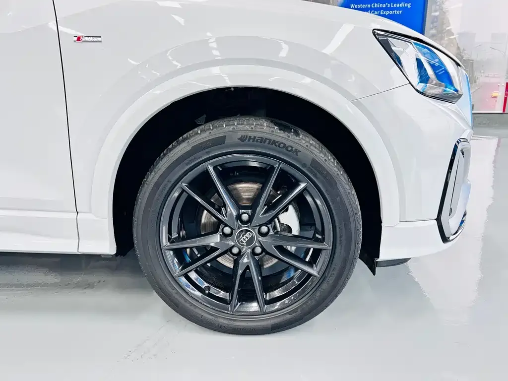 Audi Q2L 2022 из CN, фото 9