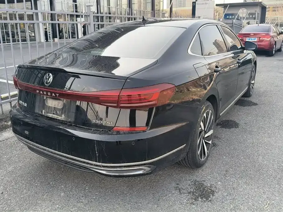 Volkswagen Passat 2022 из CN, фото 9
