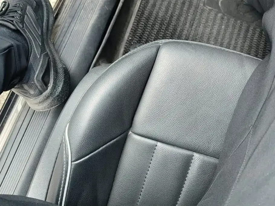 Volkswagen Passat 2022 из CN, фото 4