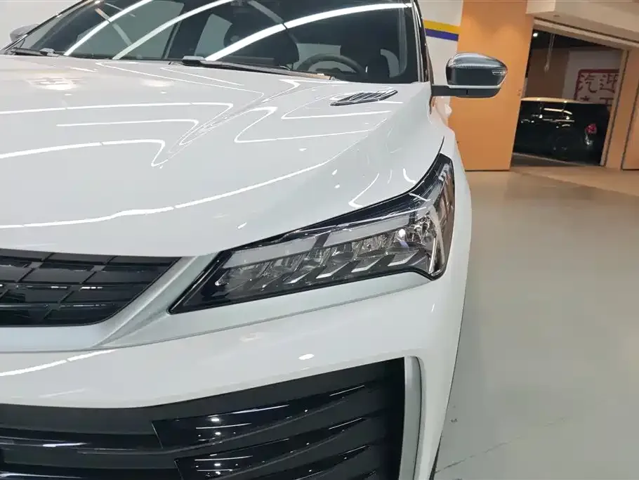 Geely Binyue 2025 из CN, фото 6