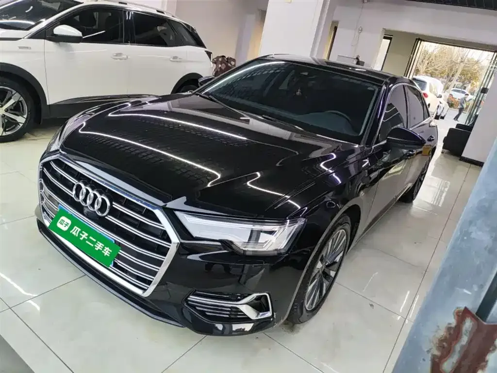 Audi A6L 2023 из CN, фото 3