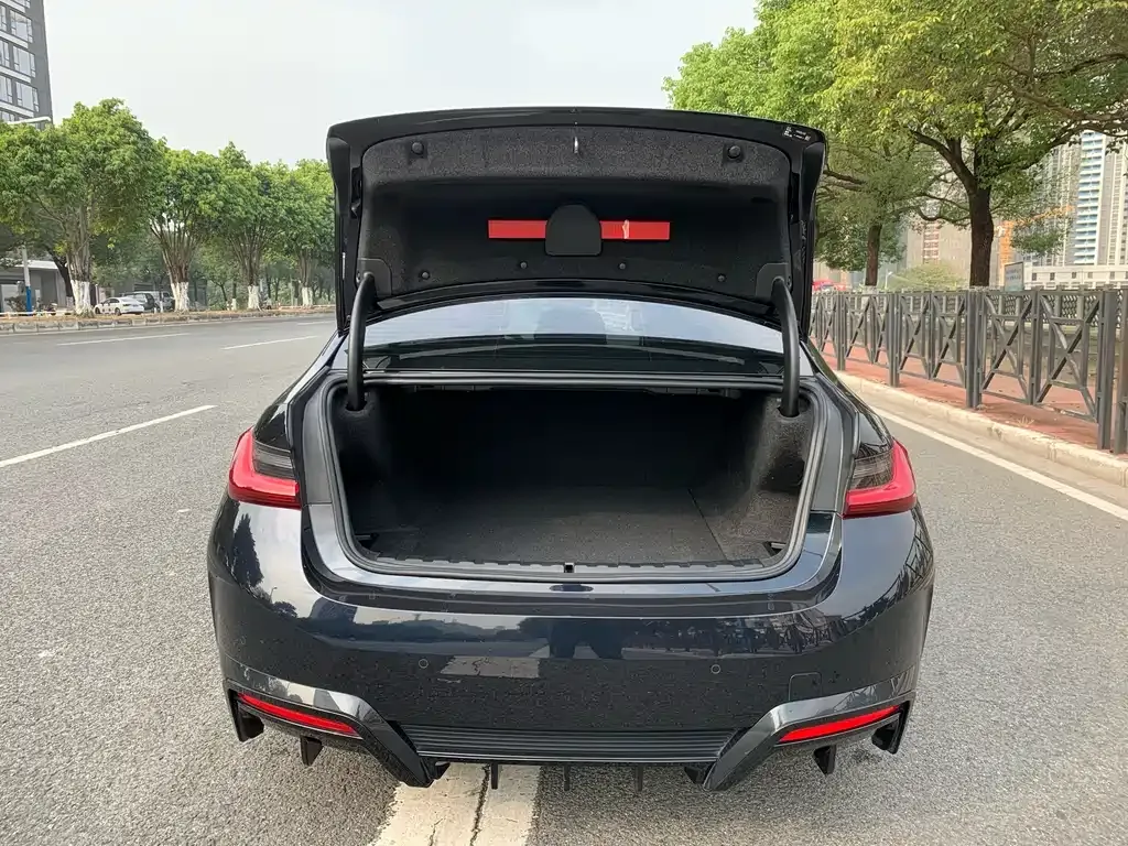 BMW i3 2023 из CN, фото 3