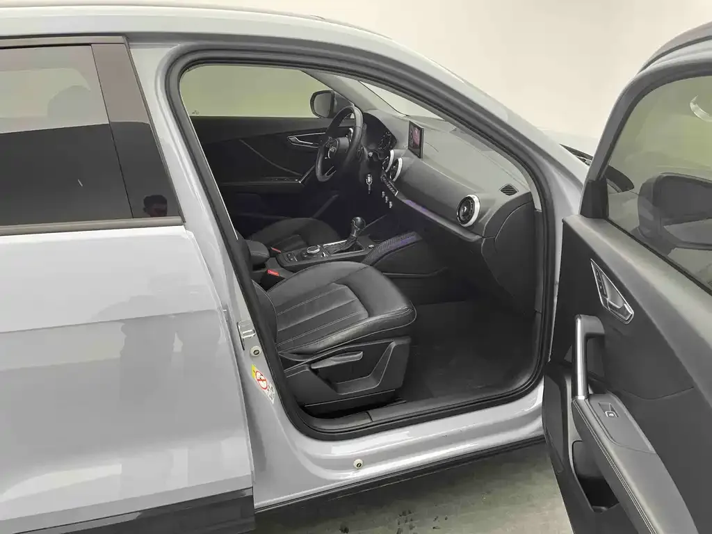 Audi Q2L 2022 из CN, фото 9