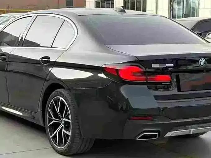 BMW 5 Series 2024 из CN, фото 4
