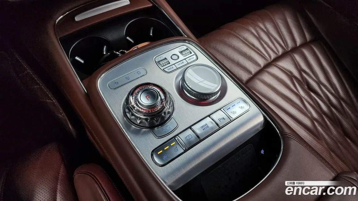 Genesis G90 — фото 10