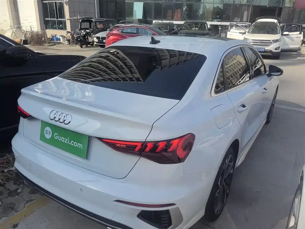 Audi A3 2023 из CN, фото 3