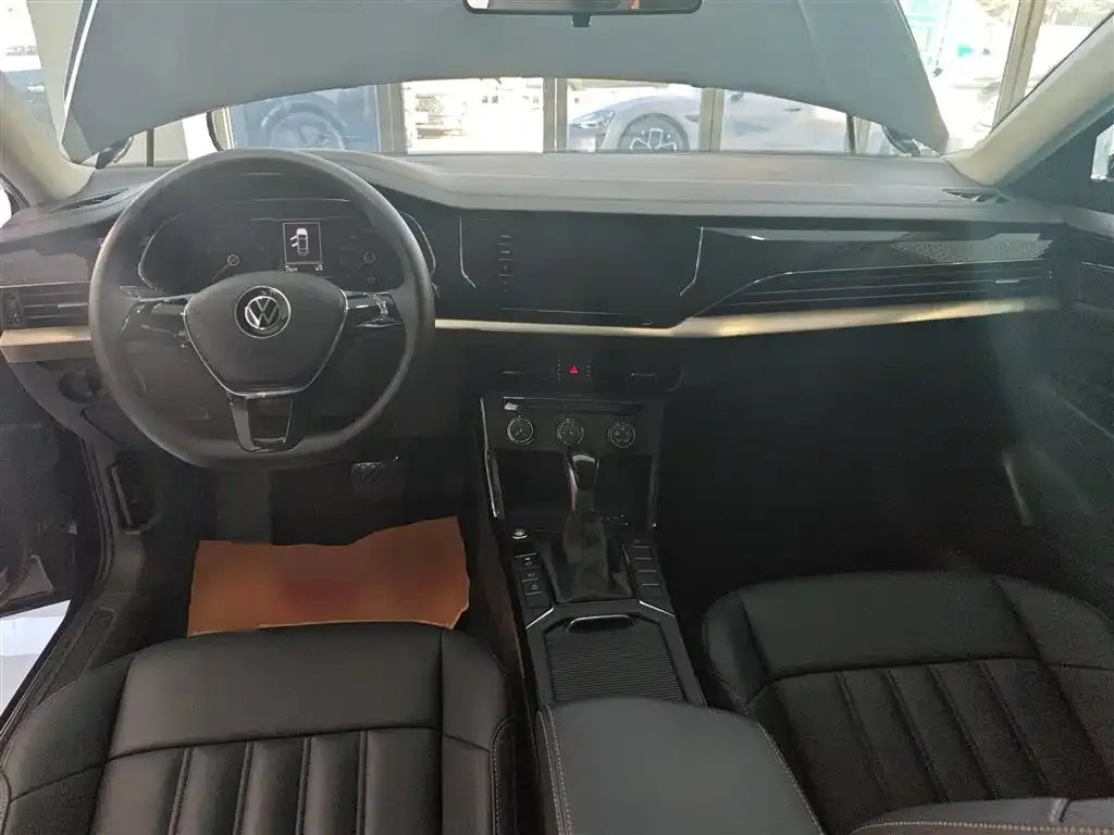 Volkswagen Passat 2021 из CN, фото 10