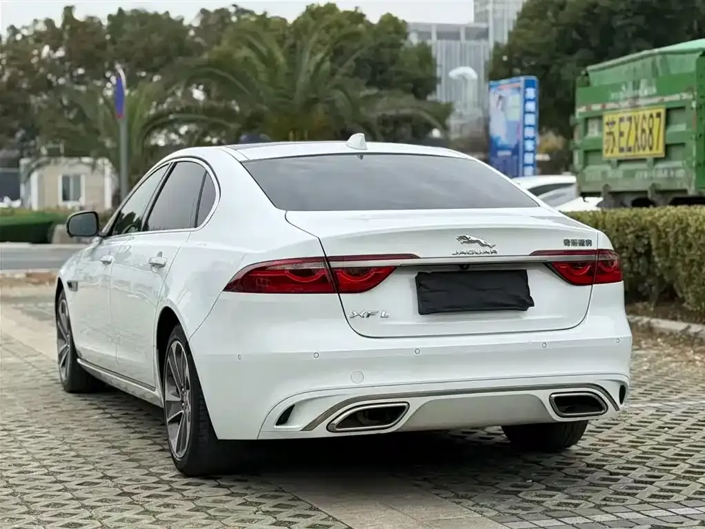 Jaguar XFL 2022 из CN, фото 4
