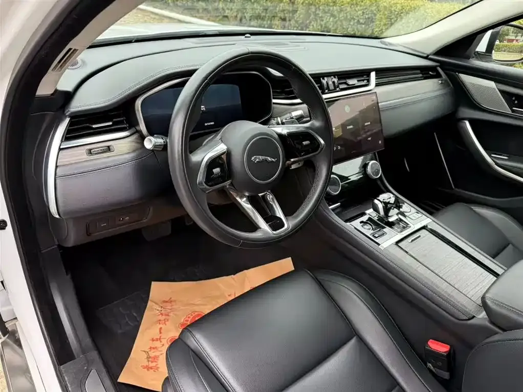 Jaguar XFL 2022 из CN, фото 2