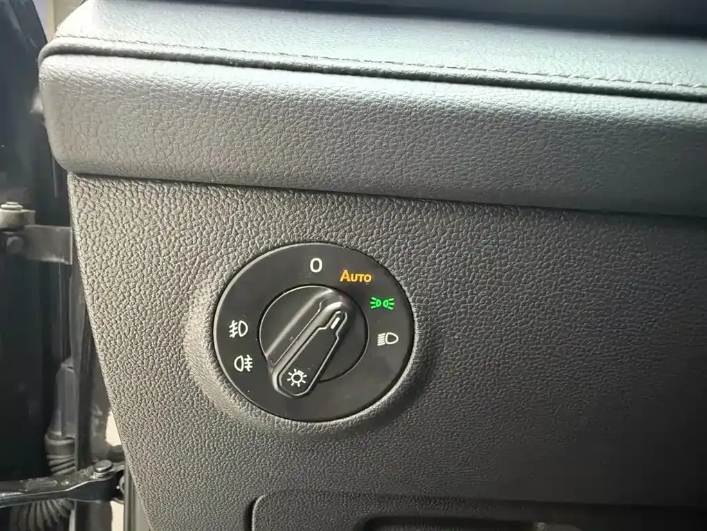 Volkswagen Tharu 2021 из CN, фото 7