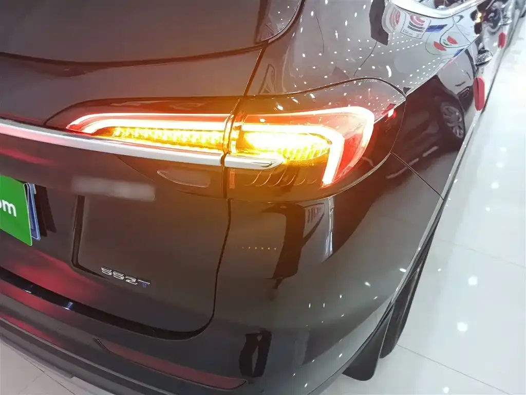 Buick Envision Plus 2023 из CN, фото 8