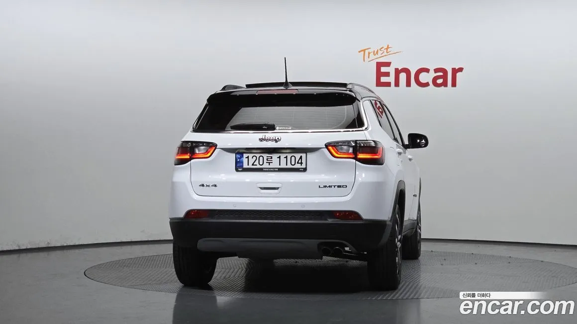 Jeep Compass 2022 из KR, фото 4