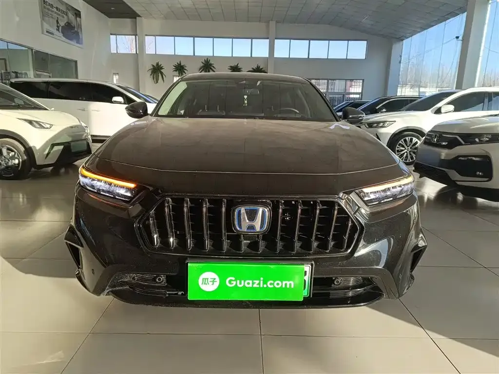 Honda Inspire PHEV 2024 из CN, фото 6